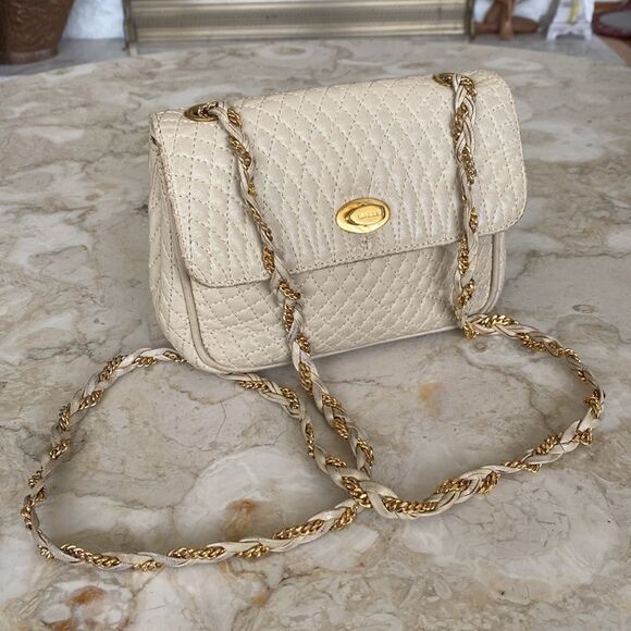 Bally Quilted Ivory Leather Woven Chain Strap Shoulder Bag Vintage - Picture 3 of 15